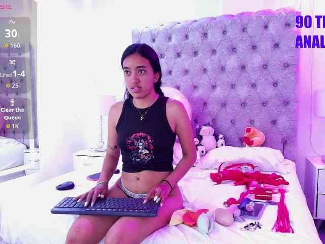 Zoe-moon webcam