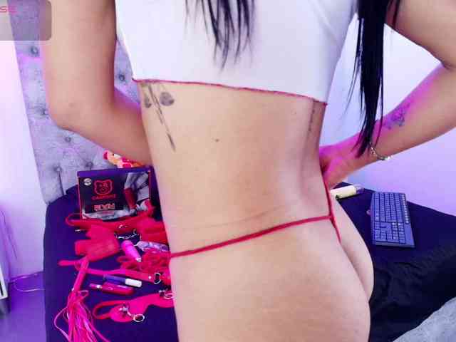 Zoe-moon webcam