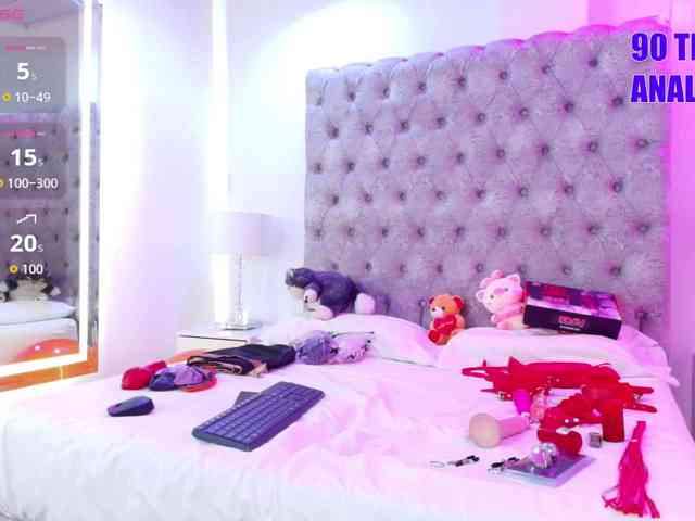 Zoe-moon webcam