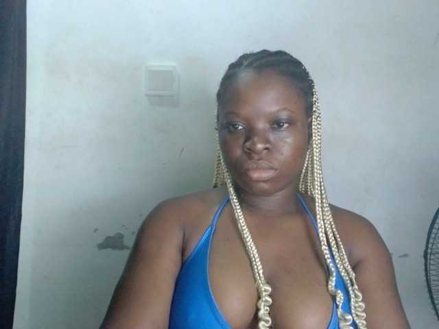 Pussyxsweet live cam on BongaCams