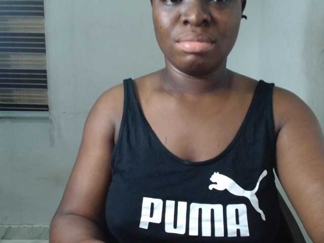 Pussyxsweet live cam on BongaCams