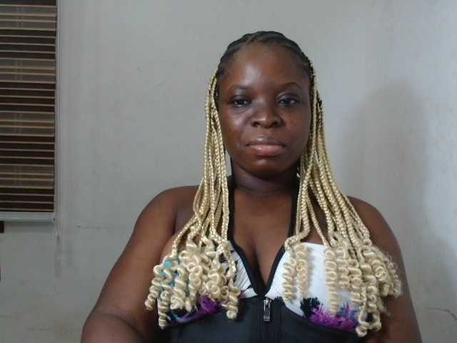Pussyxsweet live cam on BongaCams