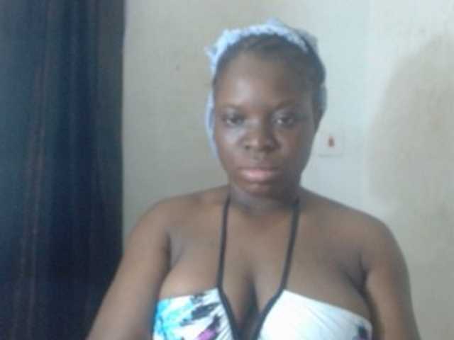 Pussyxsweet live cam on BongaCams