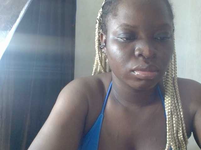 Pussyxsweet live cam on BongaCams