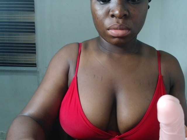 Pussyxsweet live cam on BongaCams