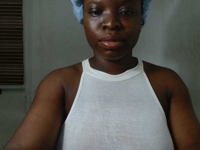 Pussyxsweet live cam on BongaCams