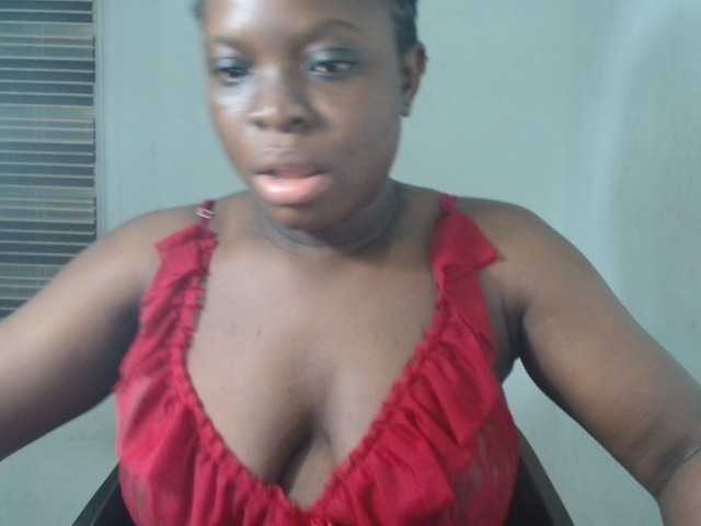 Pussyxsweet live cam on BongaCams