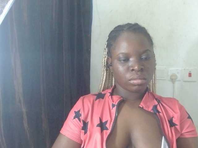 Pussyxsweet live cam on BongaCams