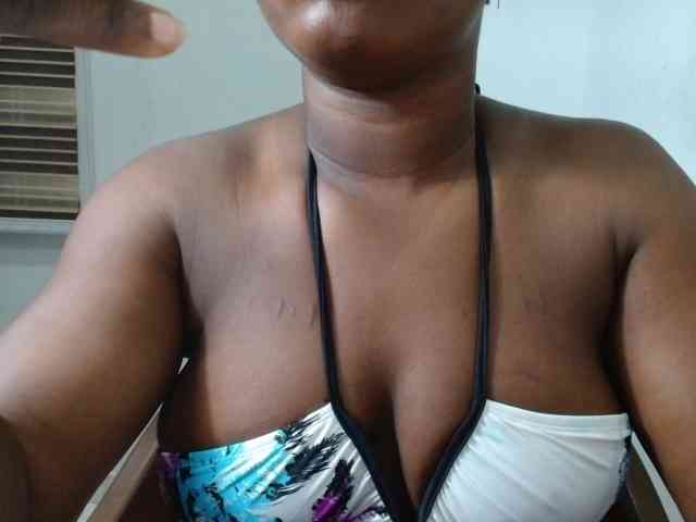 Pussyxsweet webcam