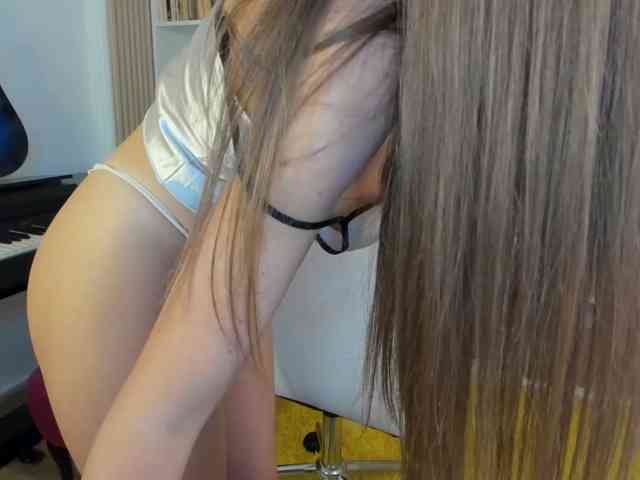 Deniselolly webcam