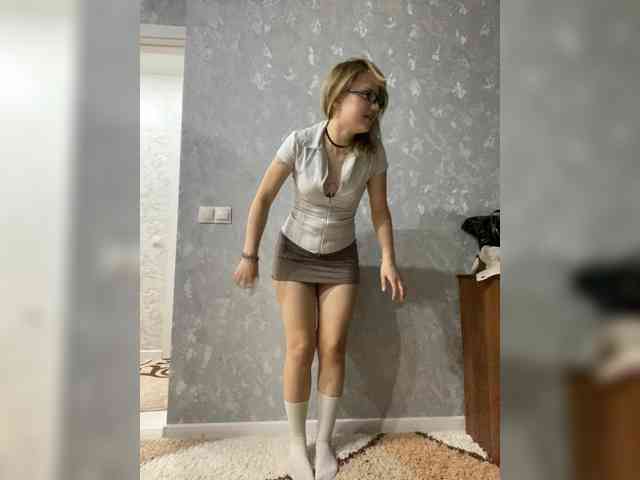 Blonde-mur webcam
