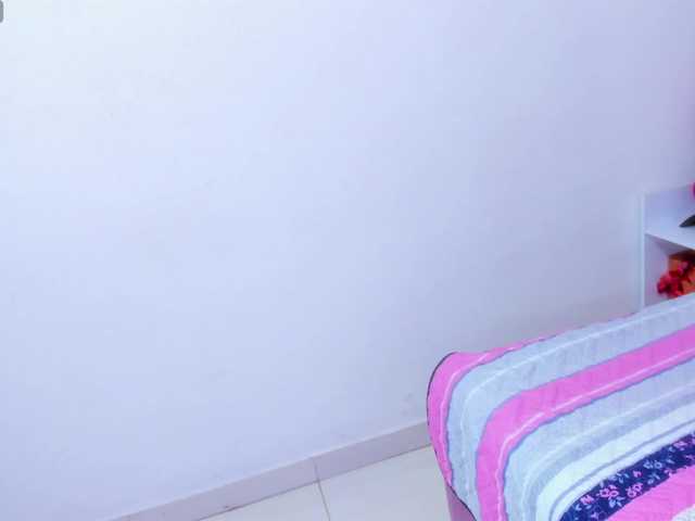 Zoe-wish webcam