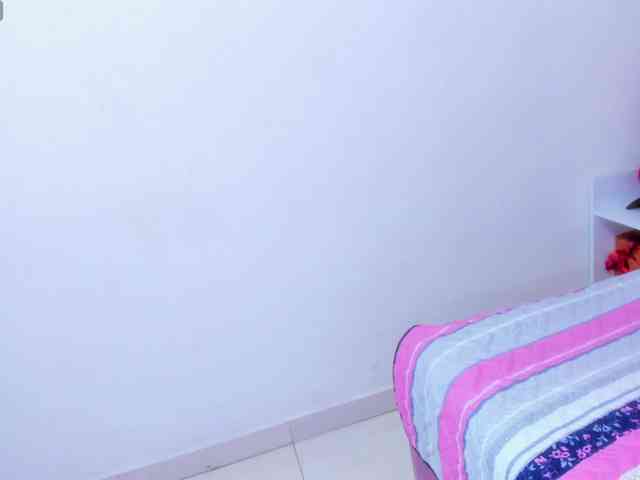 Zoe-wish webcam