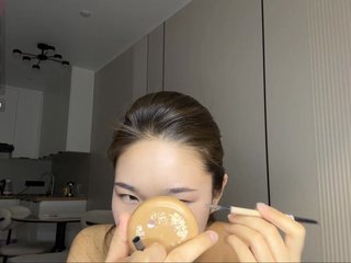 very-hot-japanese-girl
