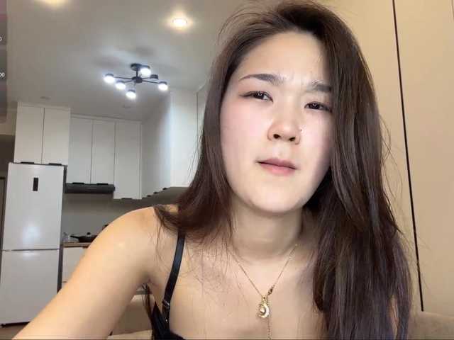 very-hot-japanese-girl live cam on BongaCams