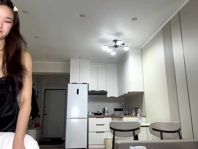 very-hot-japanese-girl live cam on BongaCams