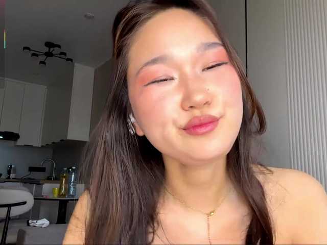 very-hot-japanese-girl