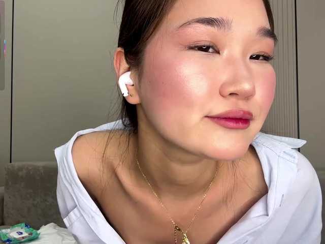 very-hot-japanese-girl live cam on BongaCams