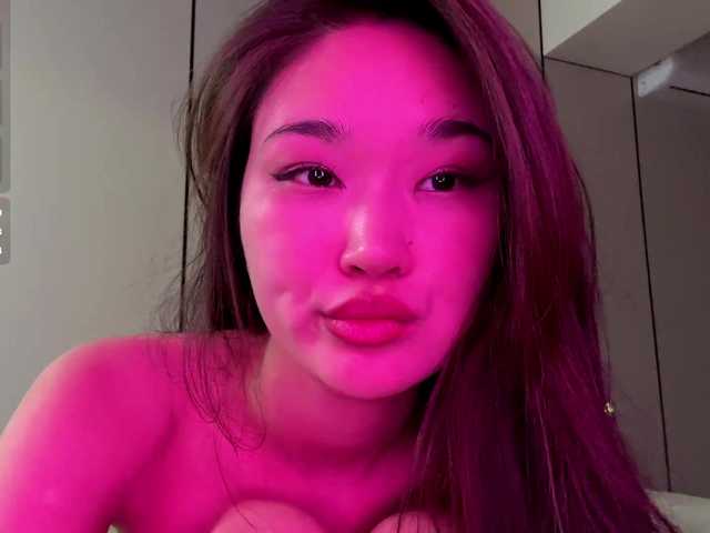 very-hot-japanese-girl live cam on BongaCams