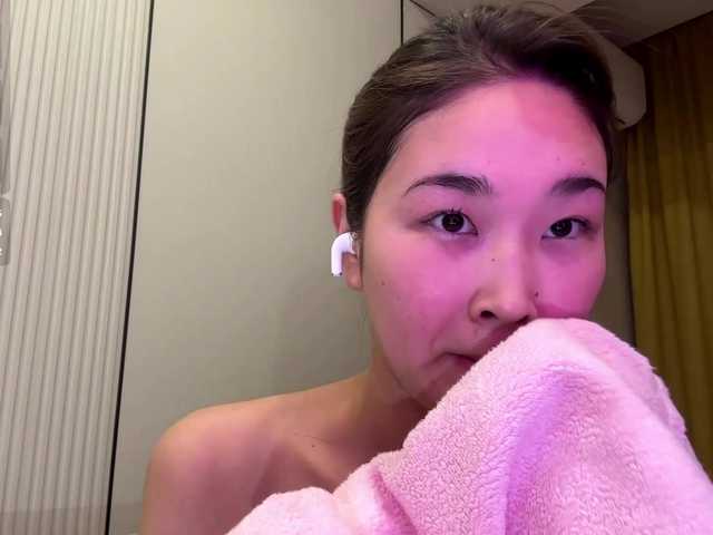 very-hot-japanese-girl live cam on BongaCams