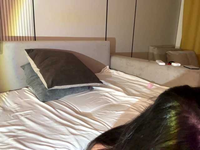 very-hot-japanese-girl live cam on BongaCams