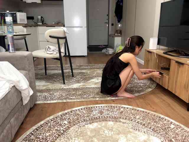 very-hot-japanese-girl webcam