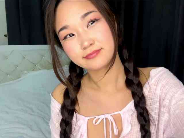 very-hot-japanese-girl webcam