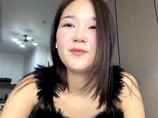 very-hot-japanese-girl webcam