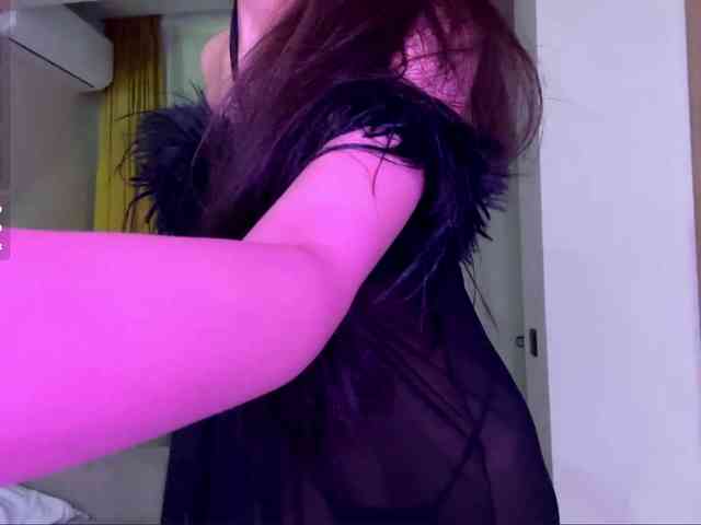 very-hot-japanese-girl webcam