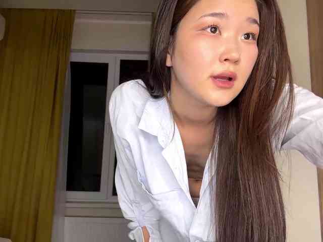 very-hot-japanese-girl webcam