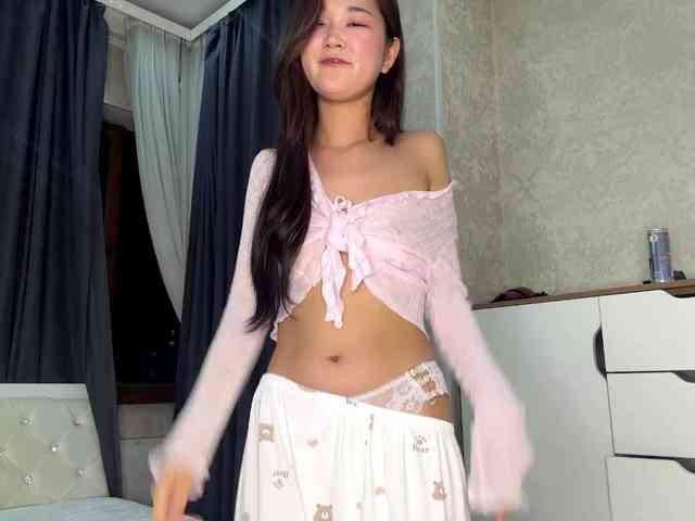 very-hot-japanese-girl webcam