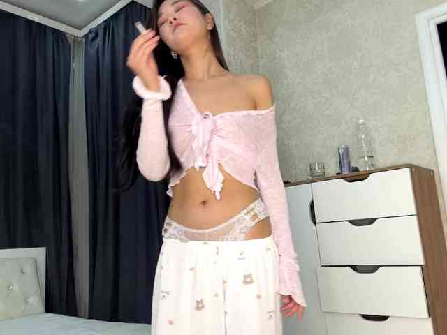 very-hot-japanese-girl very-hot-japanese-girl