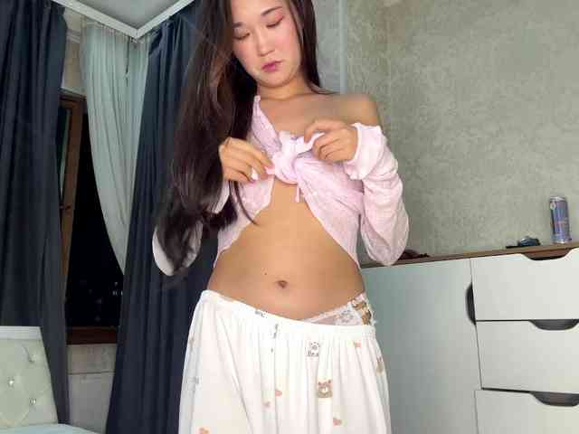 very-hot-japanese-girl very-hot-japanese-girl