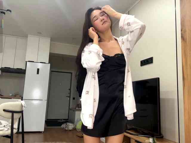 very-hot-japanese-girl webcam