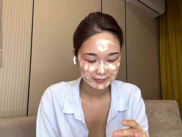 very-hot-japanese-girl webcam