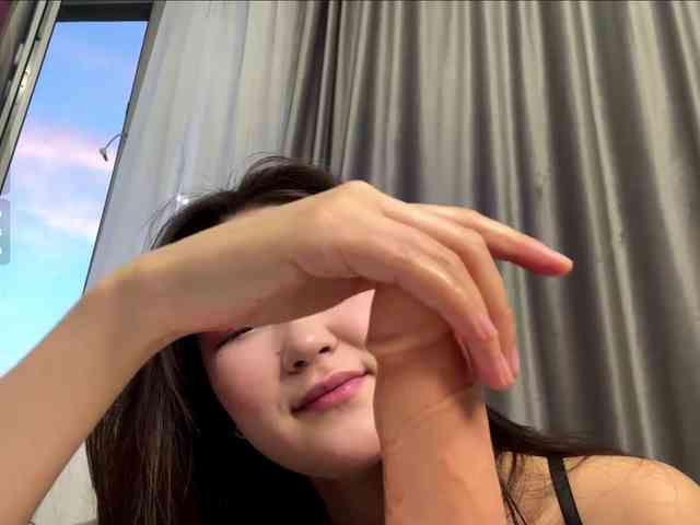 very-hot-japanese-girl