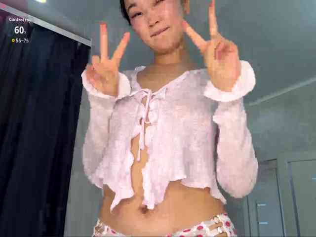 very-hot-japanese-girl webcam