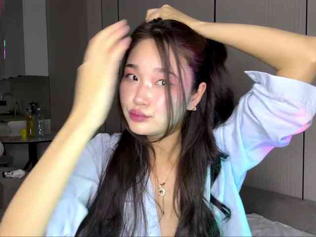 very-hot-japanese-girl webcam