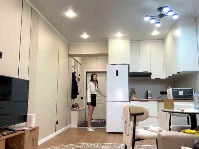 very-hot-japanese-girl webcam