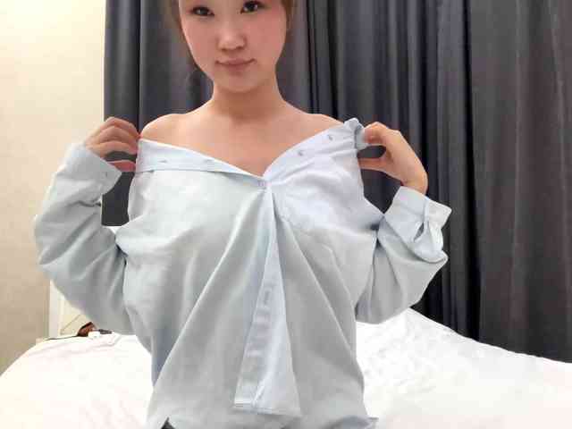 very-hot-japanese-girl