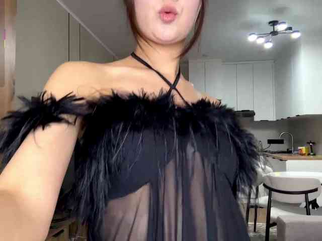 very-hot-japanese-girl