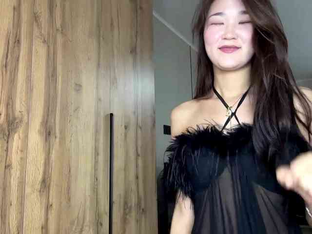 very-hot-japanese-girl webcam