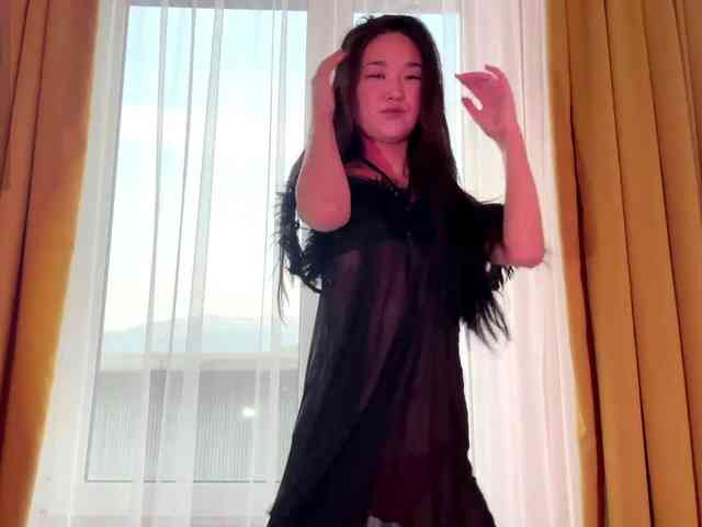 very-hot-japanese-girl very-hot-japanese-girl