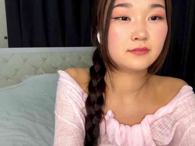 very-hot-japanese-girl webcam