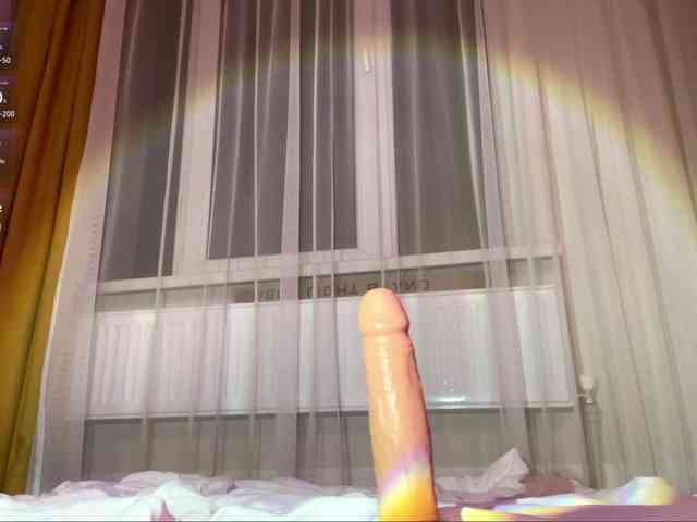 very-hot-japanese-girl webcam