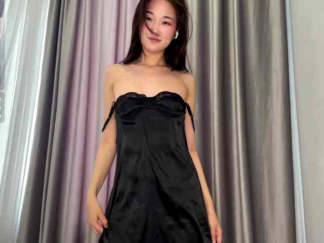 very-hot-japanese-girl webcam