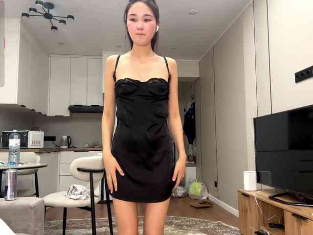 very-hot-japanese-girl webcam