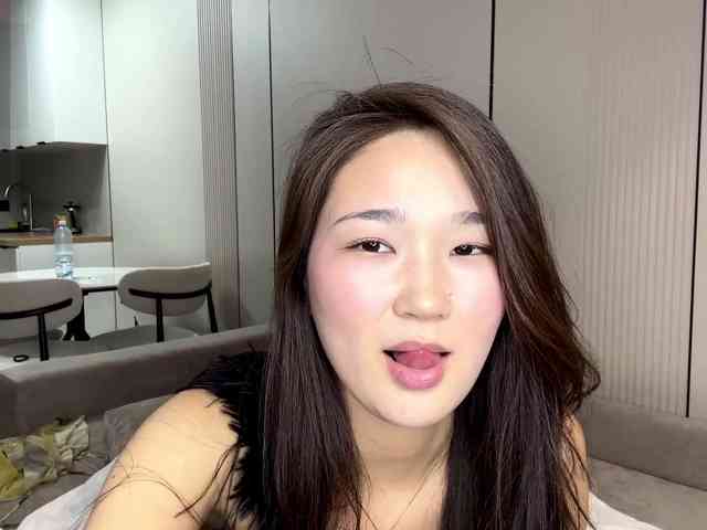 very-hot-japanese-girl