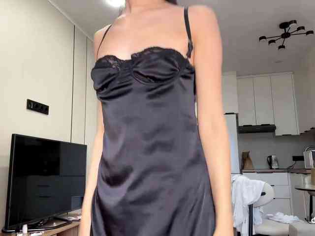 very-hot-japanese-girl webcam