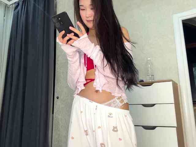 very-hot-japanese-girl webcam
